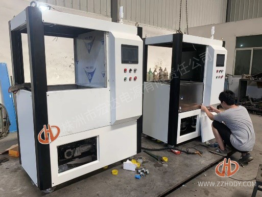 為寧波某熱處理工廠設(shè)計制造的6工位轉(zhuǎn)臺淬火機(jī)床 為寧波某熱處理工廠設(shè)計制造的6工位轉(zhuǎn)臺淬火機(jī)床